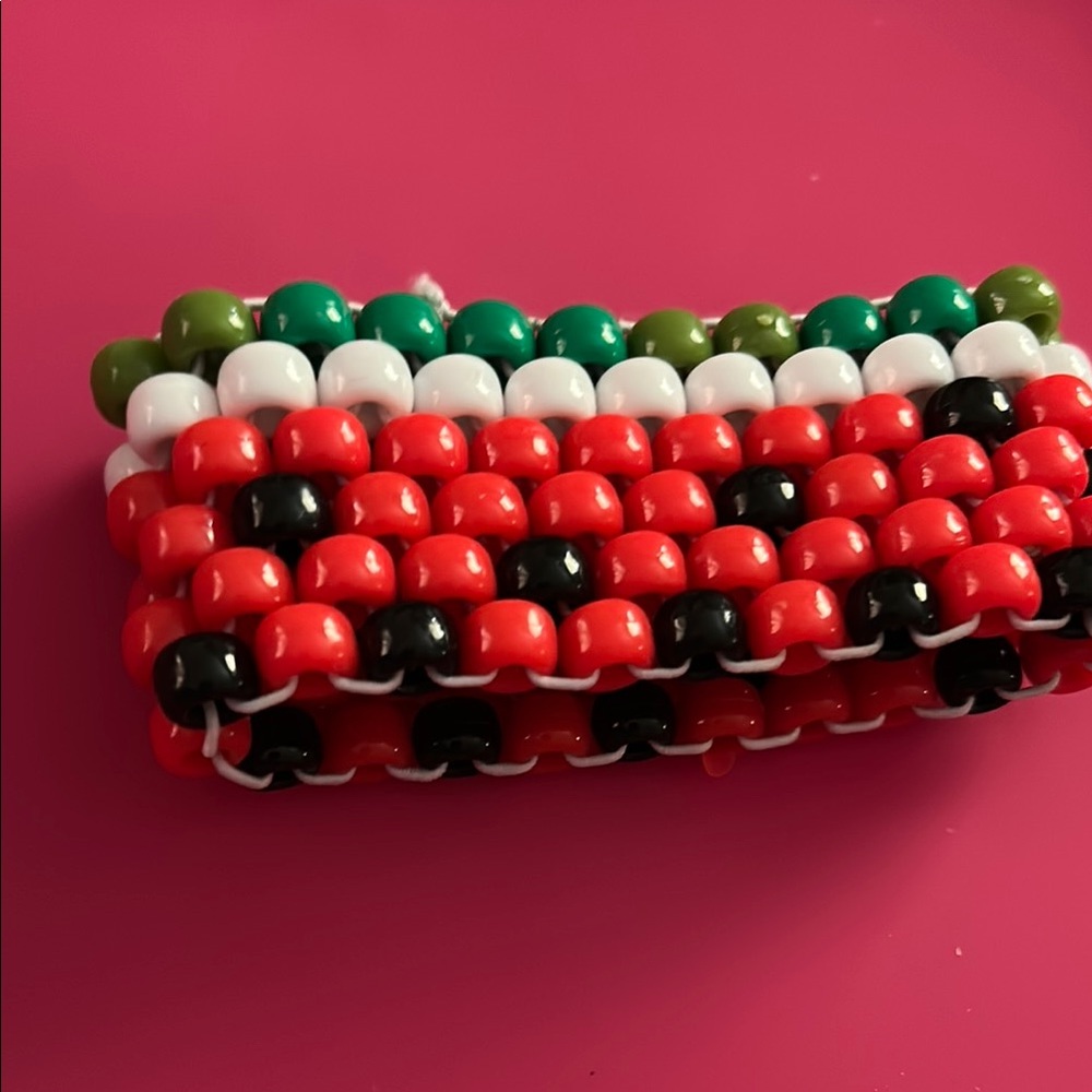 Colorful Beaded cuff - Picture 2 of 5